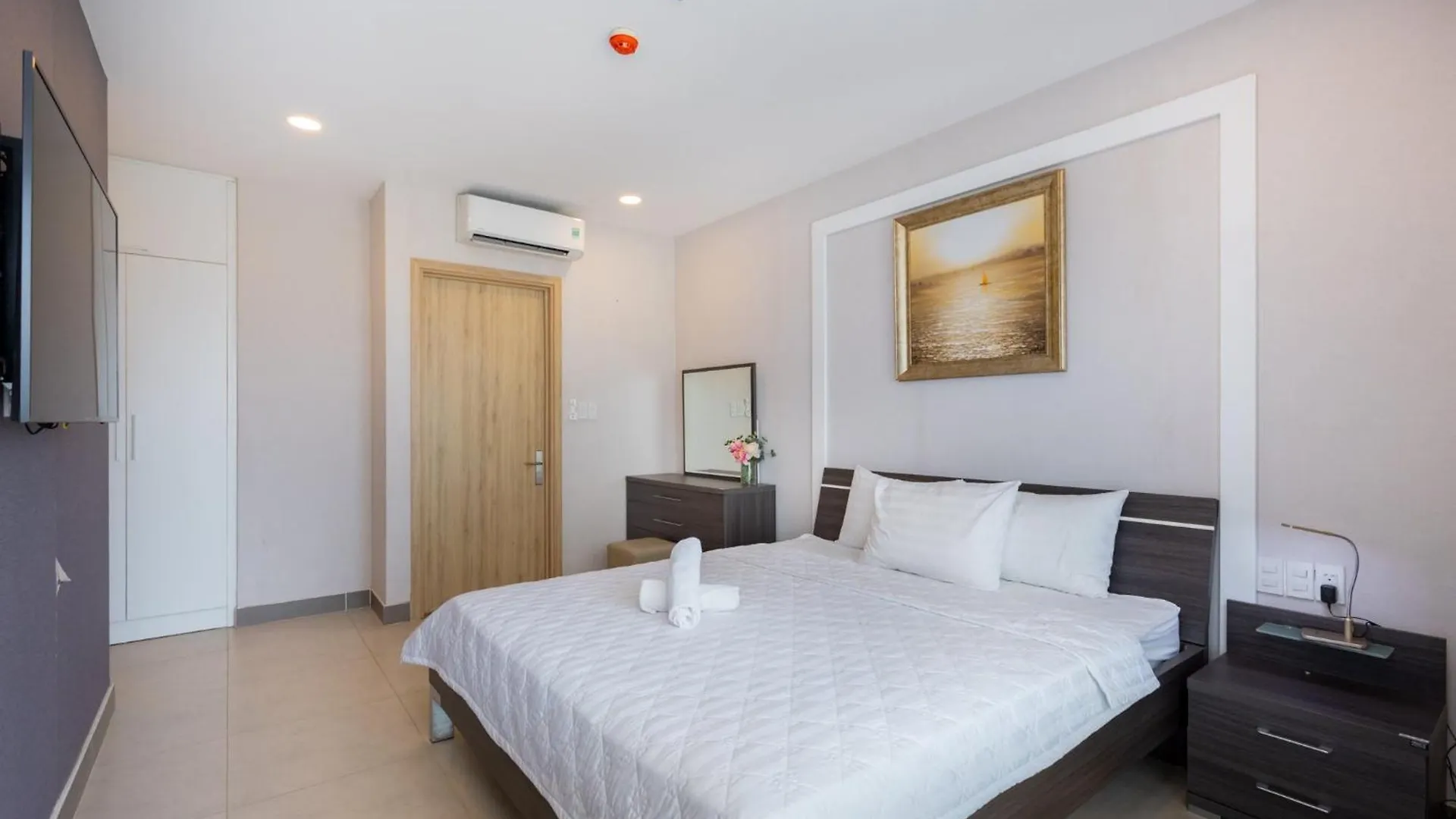 Aria- Vung Tau - Can Ho, Villa Nghi Duong Cao Cap Sat Bai Bien Rieng Mien Phi 0*,