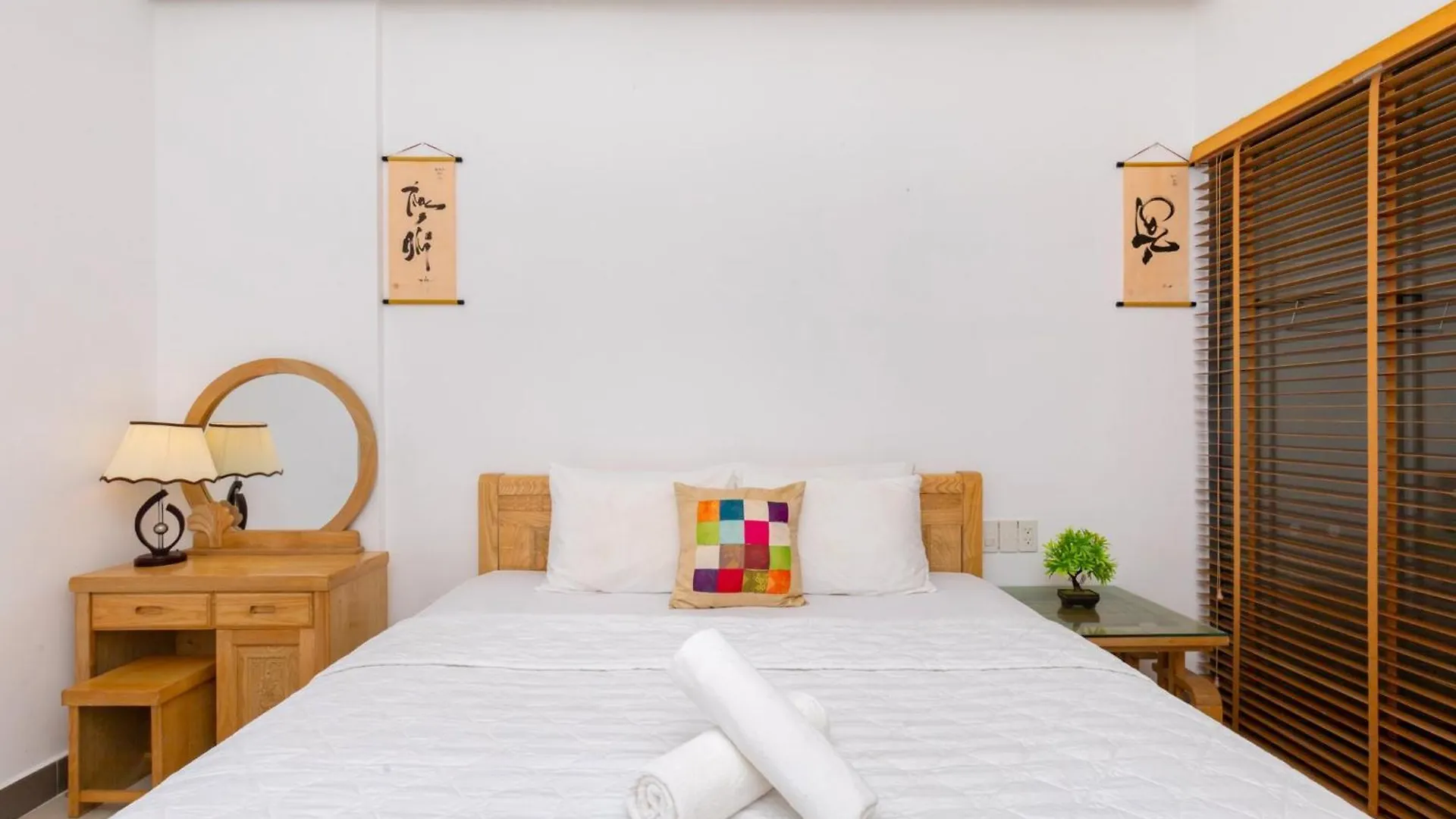 Aria- Vung Tau - Can Ho, Villa Nghi Duong Cao Cap Sat Bai Bien Rieng Mien Phi 0*,  Vietnam