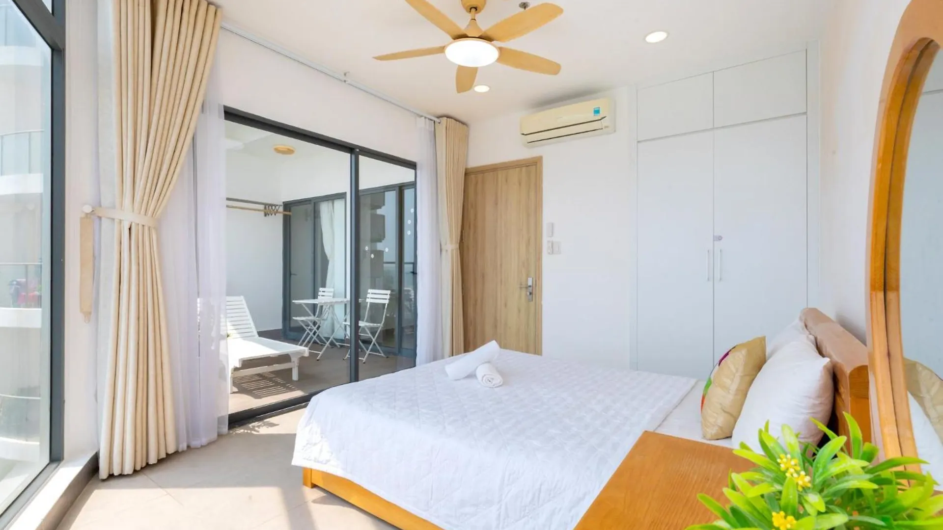 Aria- Vung Tau - Can Ho, Villa Nghi Duong Cao Cap Sat Bai Bien Rieng Mien Phi Apartment