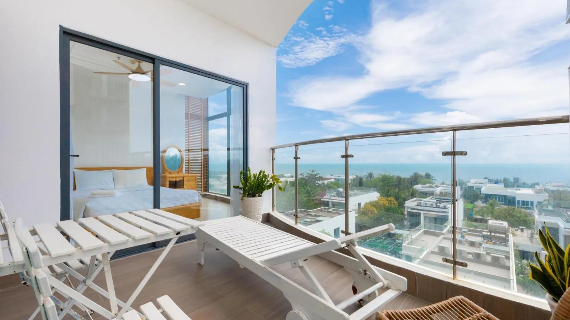 Aria- Vung Tau - Can Ho, Villa Nghi Duong Cao Cap Sat Bai Bien Rieng Mien Phi contacts